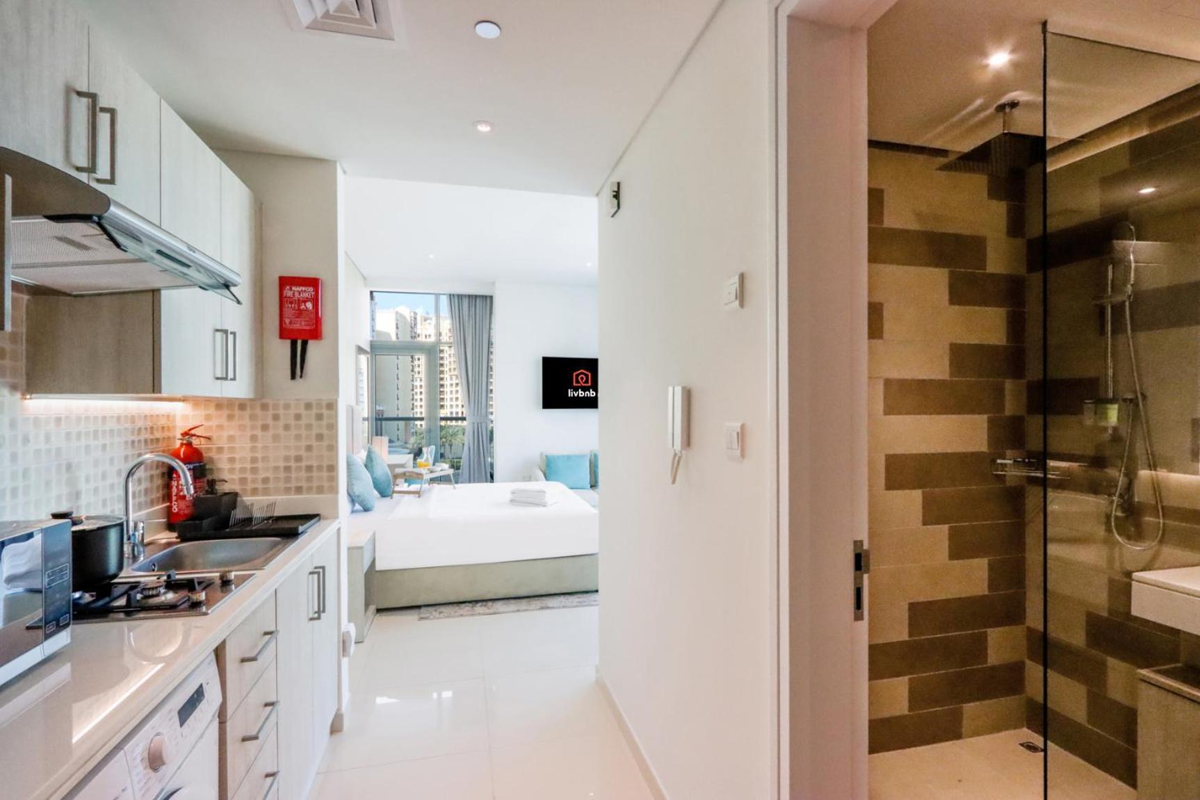 Apartment Cozy In Palm, Steps To & Mall Dubai